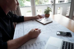 Due diligence imobiliária: por que ela é indispensável antes de comprar, investir ou financiar um imóvel